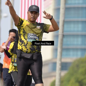 Runner Photo 6549438