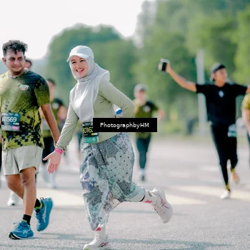 Runner Photo 6549480