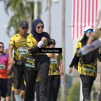 Runner Photo 6549493