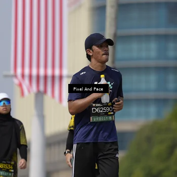 Runner Photo 6549512