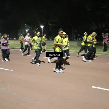 Runner Photo 6549574