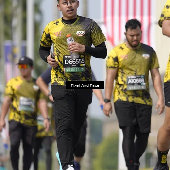 Runner Photo 6549757