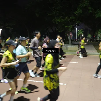 Runner Photo 6549770