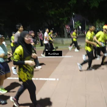 Runner Photo 6549826