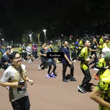 Runner Photo 6549833