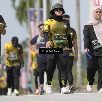 Runner Photo 6549843