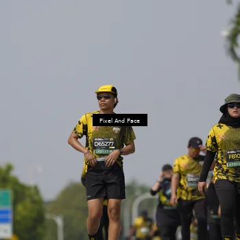 Runner Photo 6549860