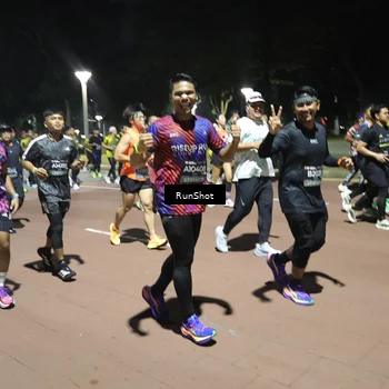 Runner Photo 6549870