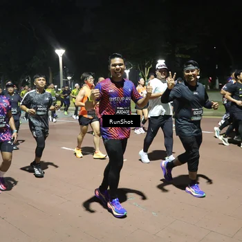 Runner Photo 6549879