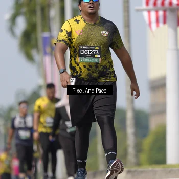 Runner Photo 6549926