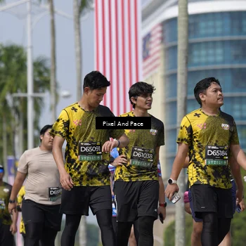 Runner Photo 6549993