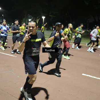 Runner Photo 6550016