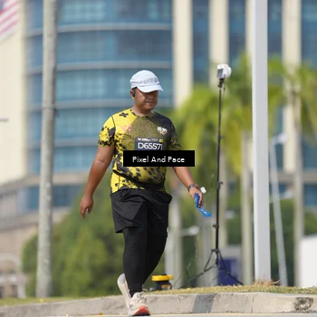 Runner Photo 6550028
