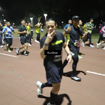 Runner Photo 6550029