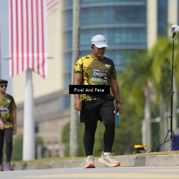 Runner Photo 6550073