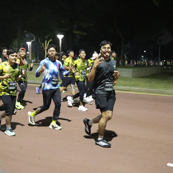 Runner Photo 6550075