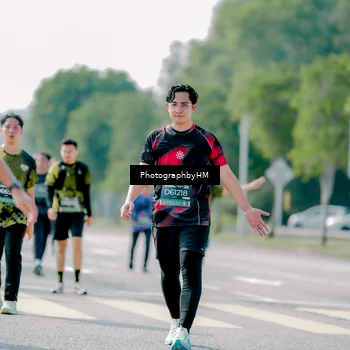 Runner Photo 6550079