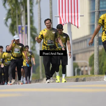 Runner Photo 6550152