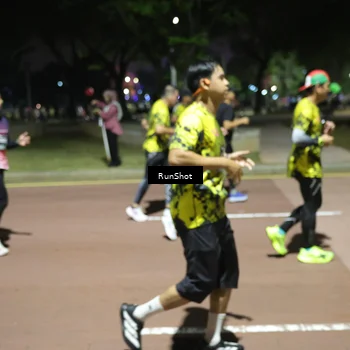 Runner Photo 6550242