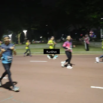 Runner Photo 6550245