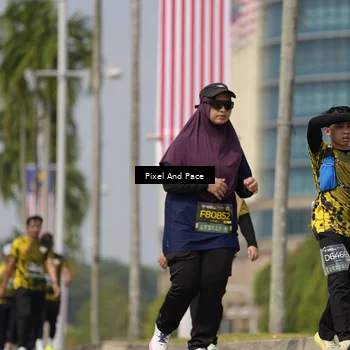 Runner Photo 6550299
