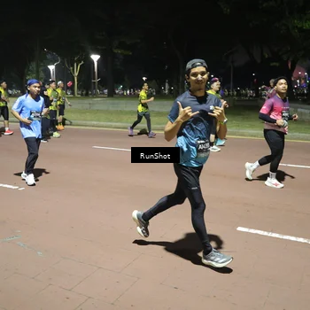 Runner Photo 6550301