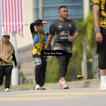 Runner Photo 6550311