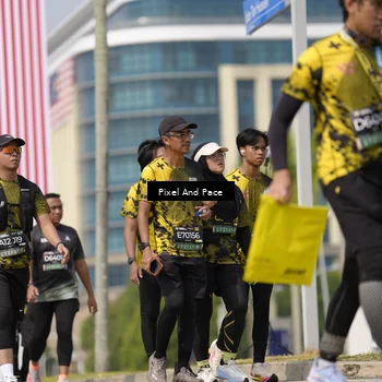 Runner Photo 6550320