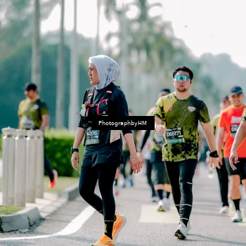 Runner Photo 6550332