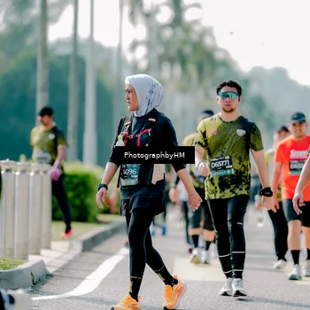 Runner Photo 6550342