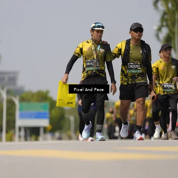 Runner Photo 6550447