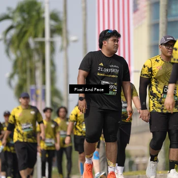 Runner Photo 6550462