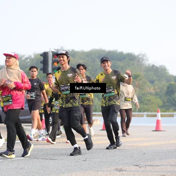 Runner Photo 6550547