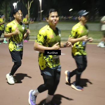 Runner Photo 6550587