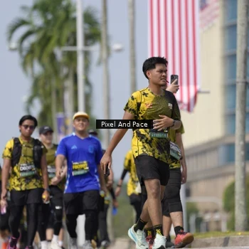 Runner Photo 6550621