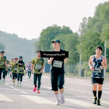 Runner Photo 6550667