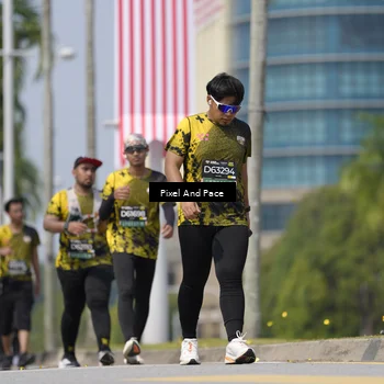Runner Photo 6550701