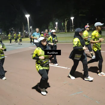 Runner Photo 6550764