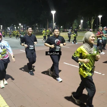 Runner Photo 6550793