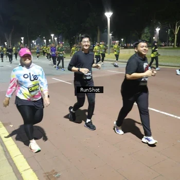 Runner Photo 6550813