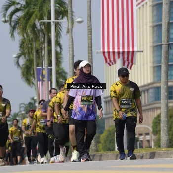 Runner Photo 6550828
