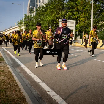 Runner Photo 6550875