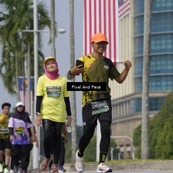 Runner Photo 6550880