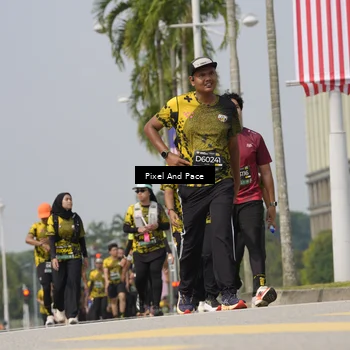 Runner Photo 6550891
