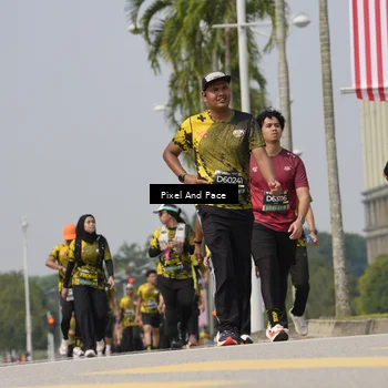 Runner Photo 6550896