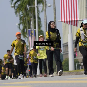 Runner Photo 6550915