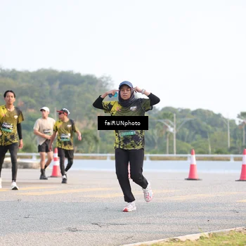 Runner Photo 6550993