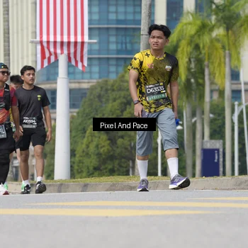 Runner Photo 6550996