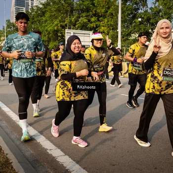 Runner Photo 6551006