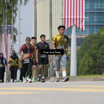 Runner Photo 6551008